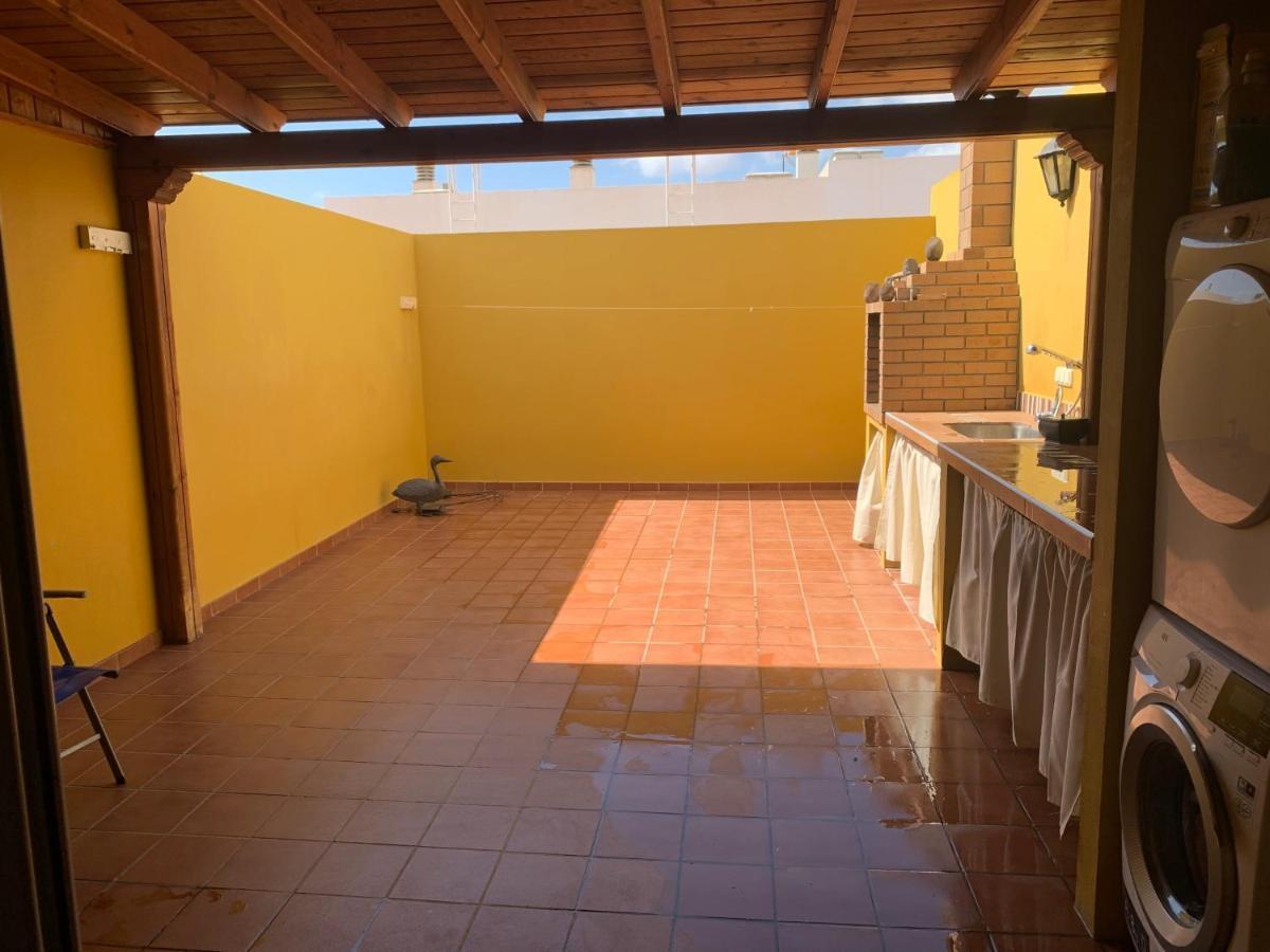 푸에르토델로사리오 Casa Entera Playa Puerto Del Rosario 빌라 외부 사진